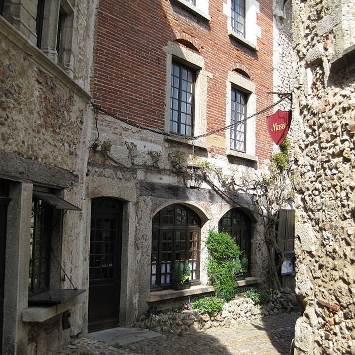 Photo de Hostellerie du Vieux Pérouges