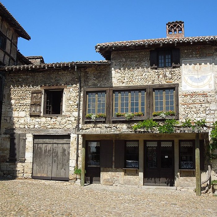 Photo de Hostellerie du Vieux Pérouges