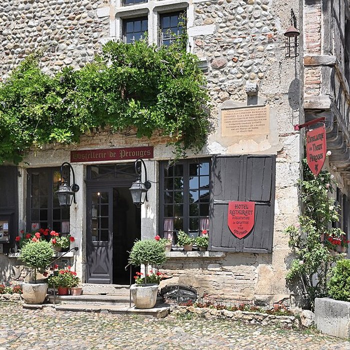 Photo de Hostellerie du Vieux Pérouges