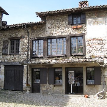 Hostellerie du Vieux Pérouges