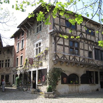 Hostellerie du Vieux Pérouges