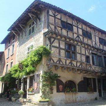 Hostellerie du Vieux Pérouges