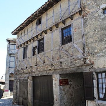 Hostellerie du Vieux Pérouges