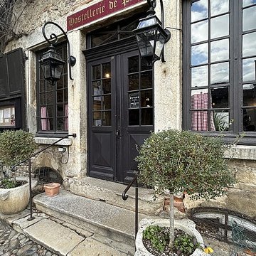 Hostellerie du Vieux Pérouges