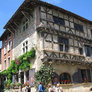 Hostellerie du Vieux Pérouges
