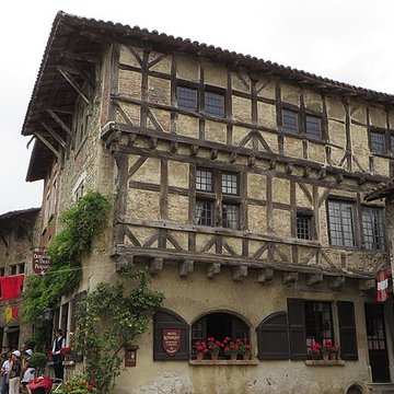 Hostellerie du Vieux Pérouges