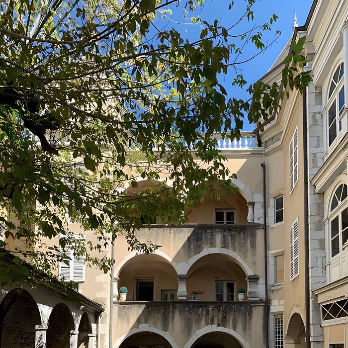 Photo de Hôtel Brillat-Savarin à Belley