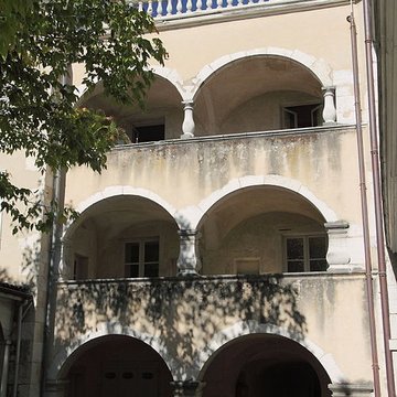 Hôtel Brillat-Savarin à Belley