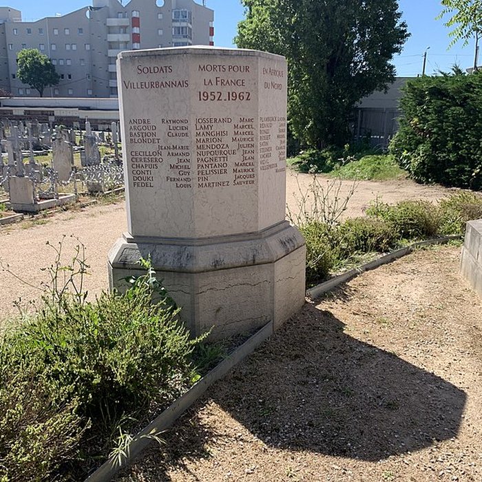 Photo de Monument aux morts