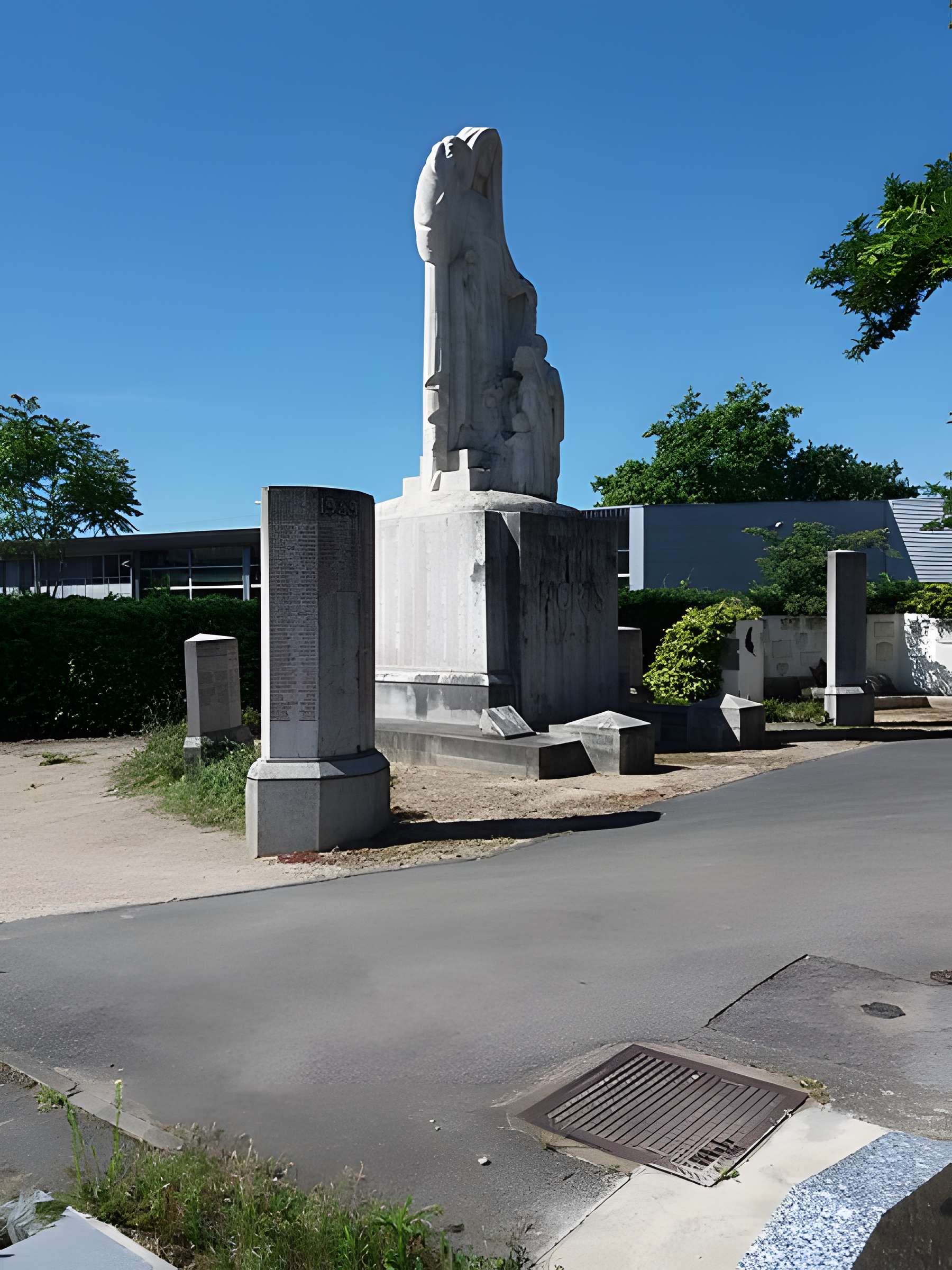 Monument aux morts
