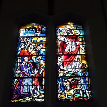 Eglise Sainte-Jeanne-dArc de Parilly