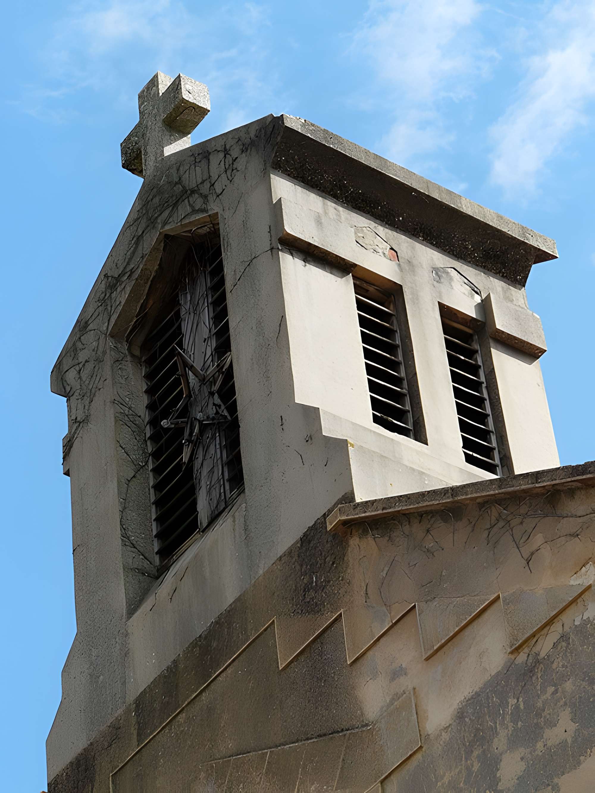 Eglise Sainte-Jeanne-d'Arc de Parilly