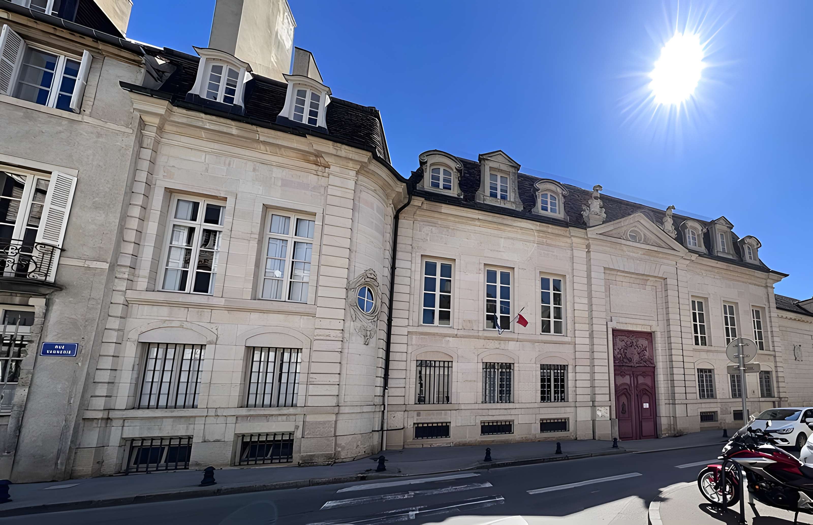 Hôtel Chartraire de Montigny à Dijon