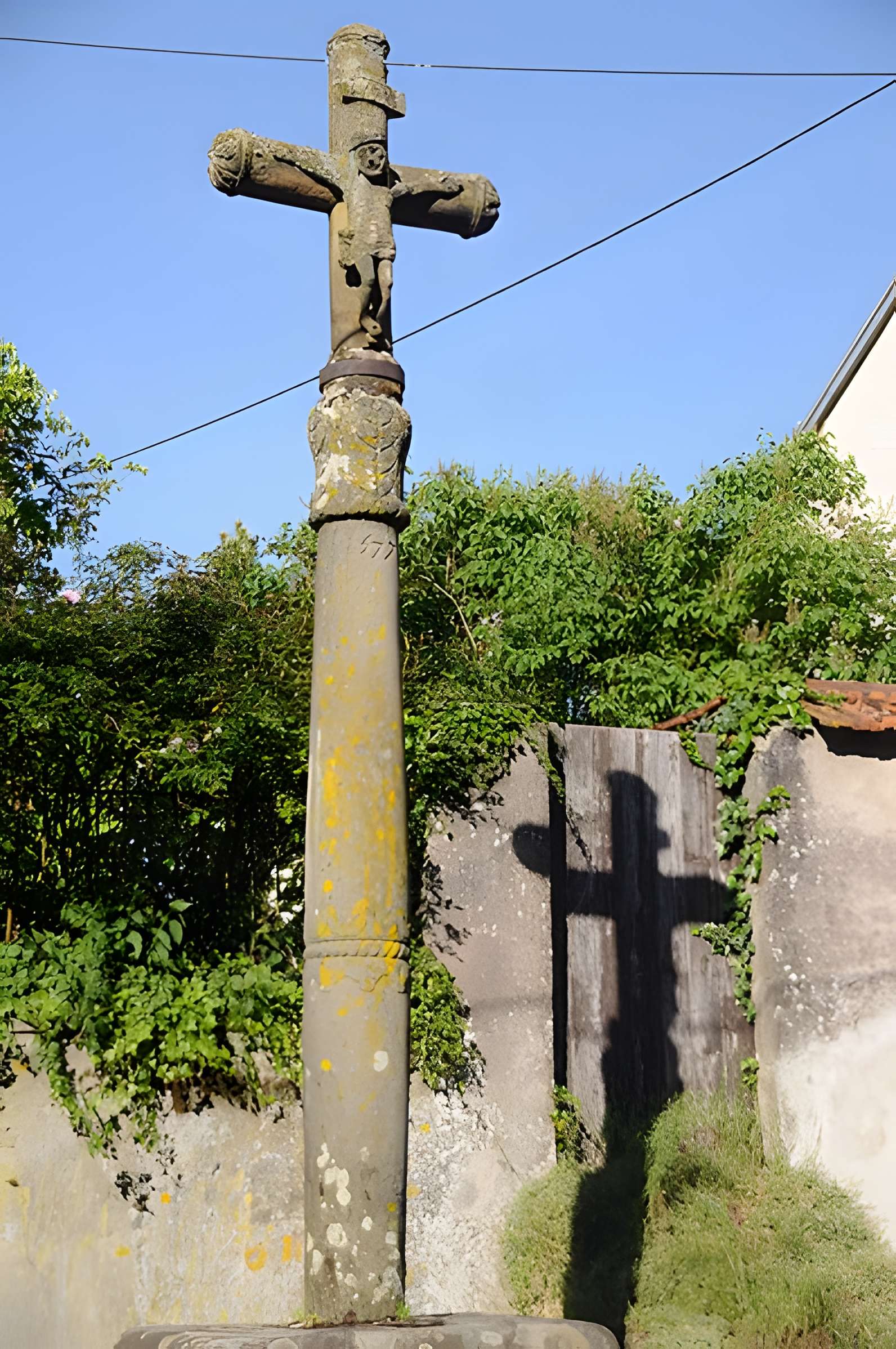 Croix de Cemboing