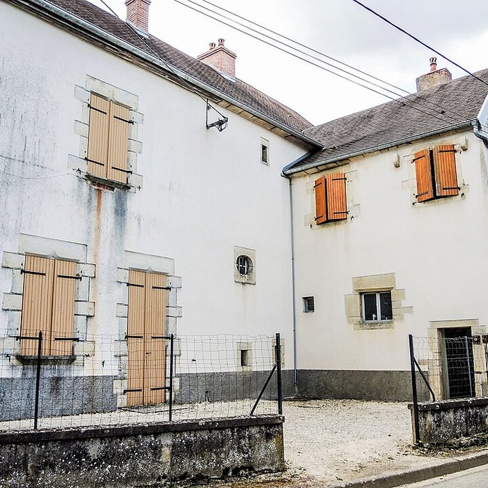 Photo de Ancienne maison forte, actuelle mairie