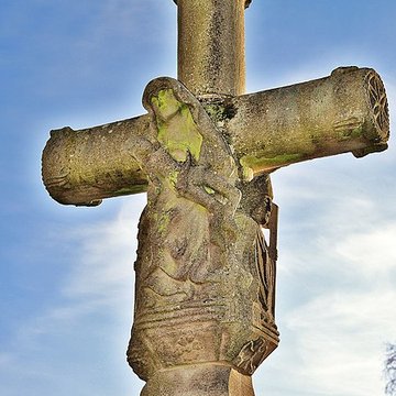 Croix de calvaire au hameau de Blanzey-Haut