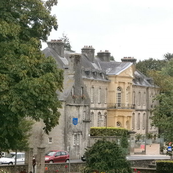 Photo de Hôtel de Beaumont à Valognes