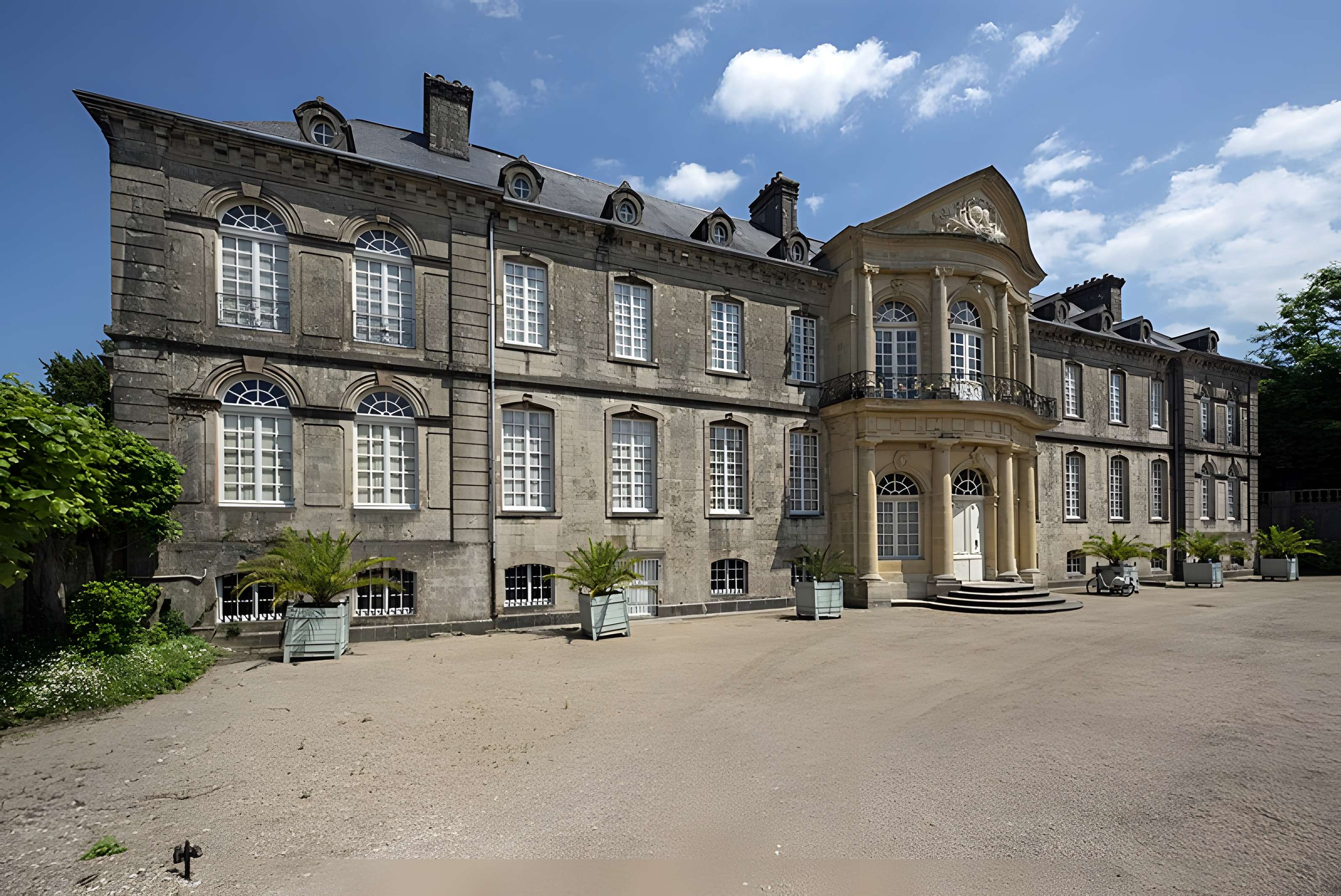 Hôtel de Beaumont à Valognes