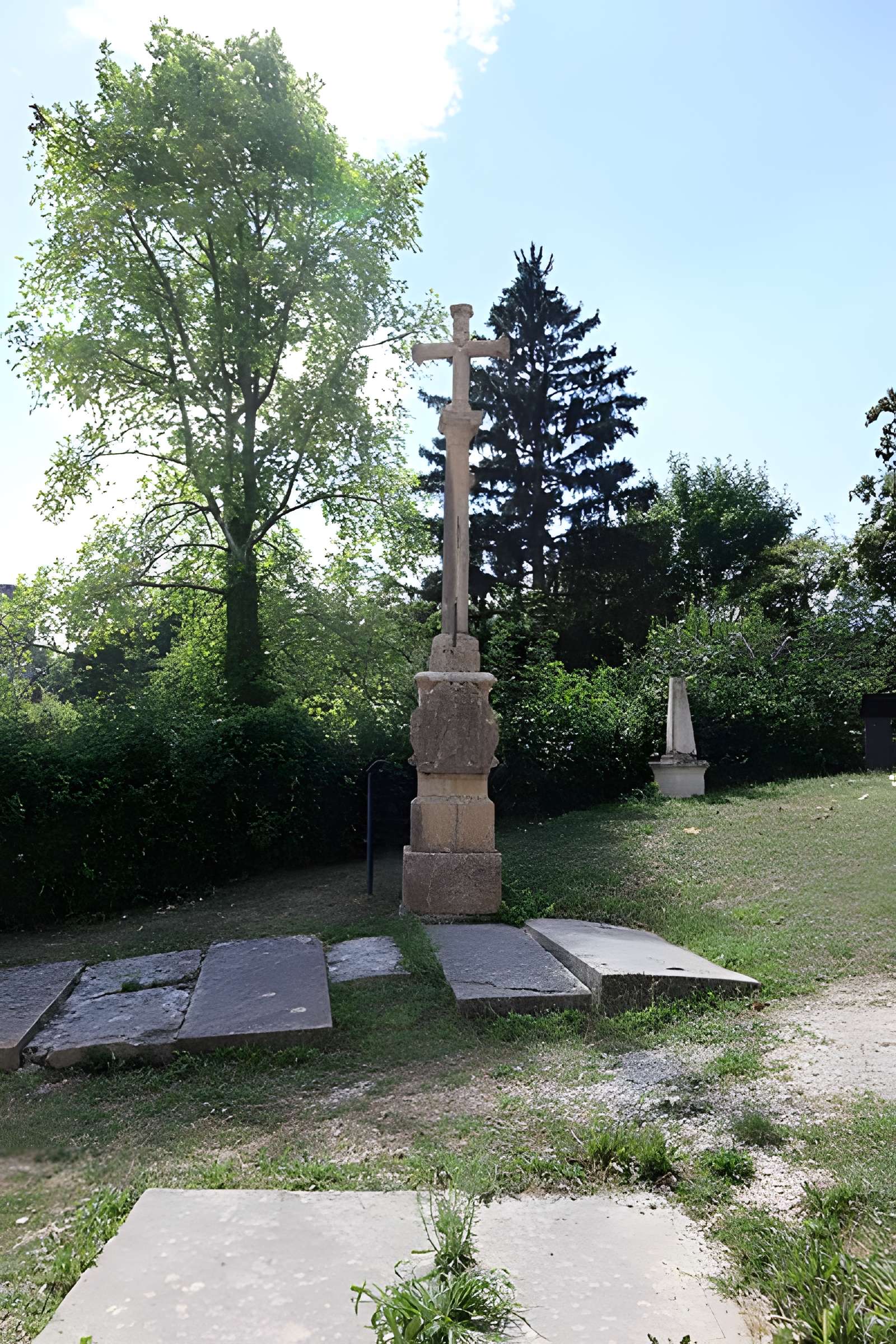 Croix monumentale