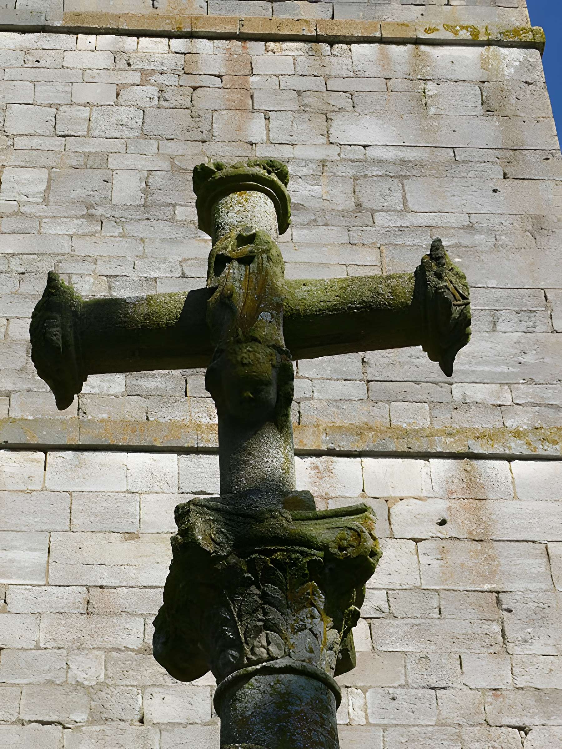 Croix monumentale