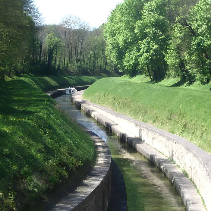 Photo de Canal souterrain de Saint-Albin également sur commune dOvanches