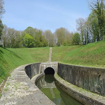 Canal souterrain de Saint-Albin également sur commune dOvanches