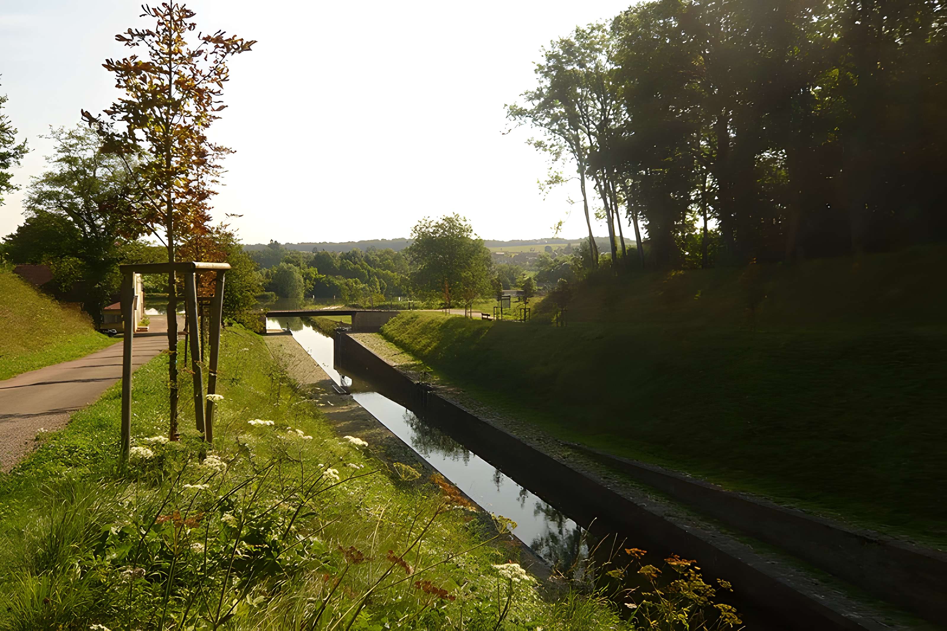 Canal souterrain de Saint-Albin (également sur commune d'Ovanches)