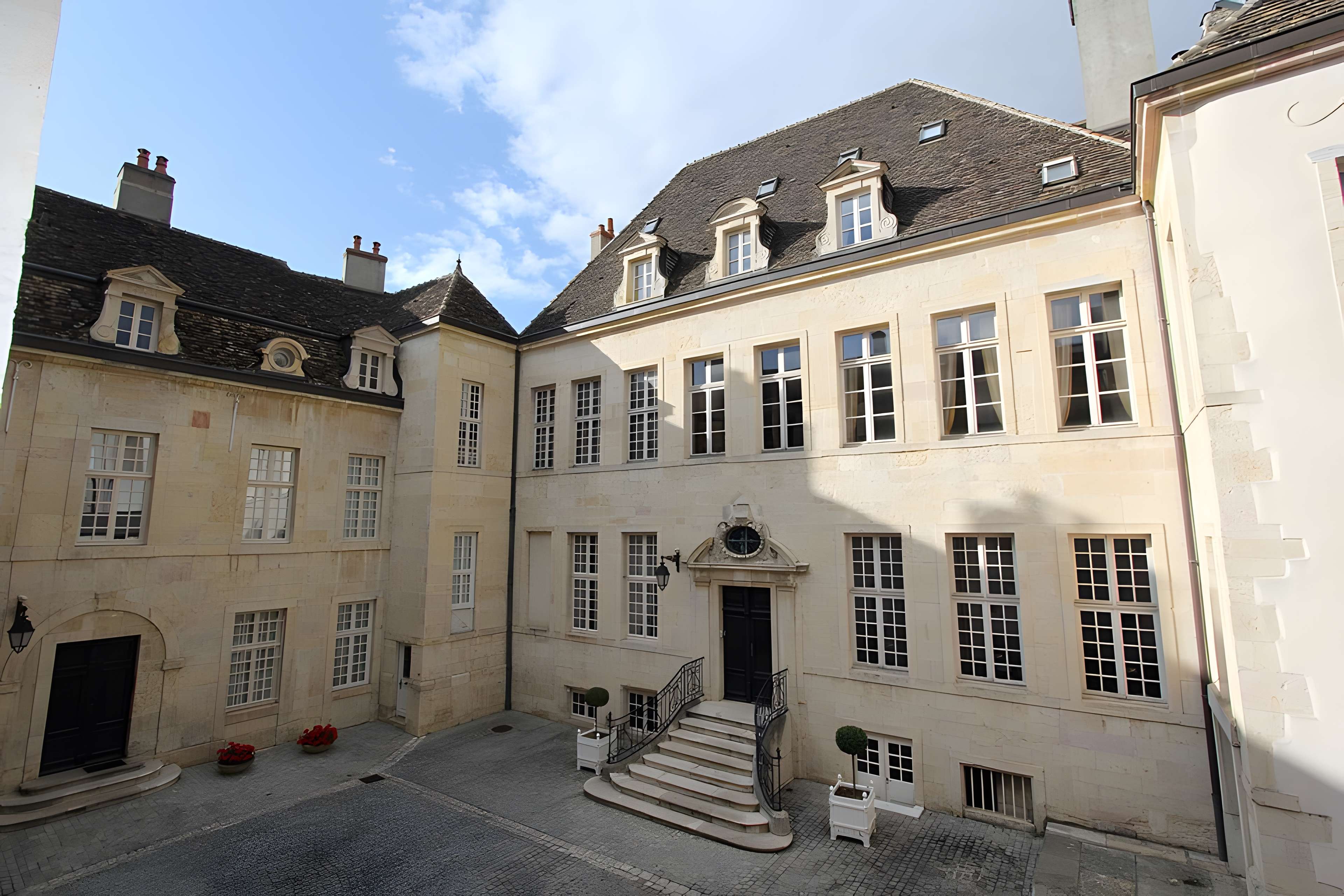 Hôtel de Bretagne-Blancey à Dijon