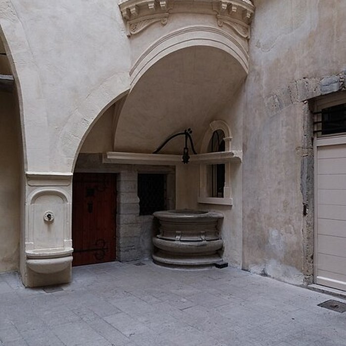 Photo de Maison, dite aussi hôtel Bullioud