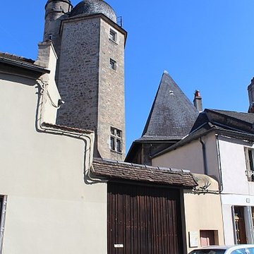 Maison Chareyre contiguë à la tour de Marchaux