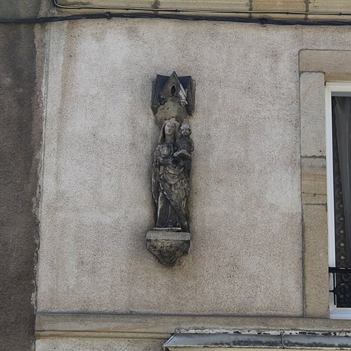 Photo de Statue de la Vierge à lenfant