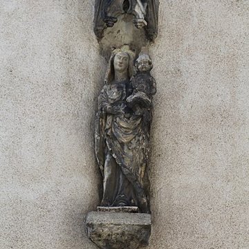 Statue de la Vierge à lenfant