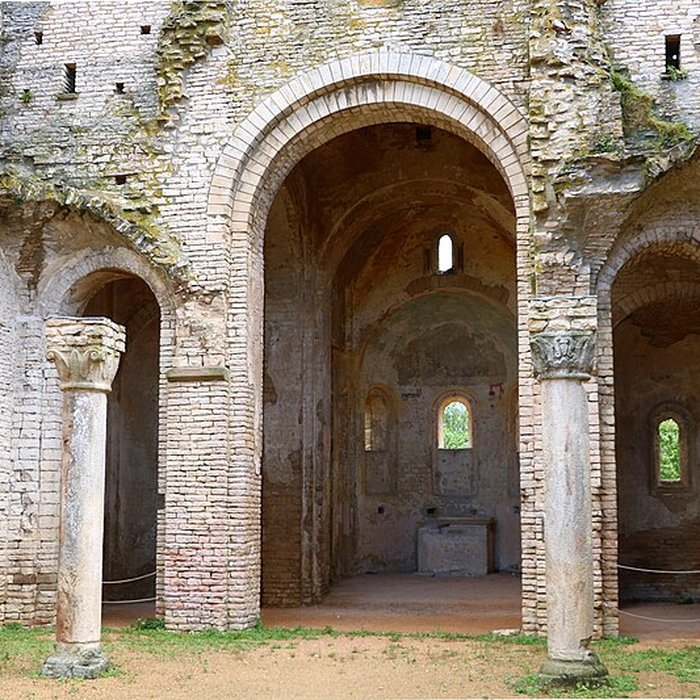 Photo de Eglise Saint-Hippolyte ruines