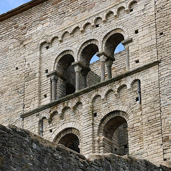 Photo de Eglise Saint-Hippolyte ruines
