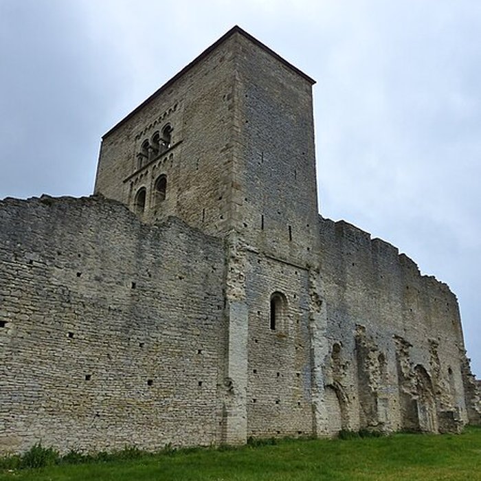 Photo de Eglise Saint-Hippolyte ruines