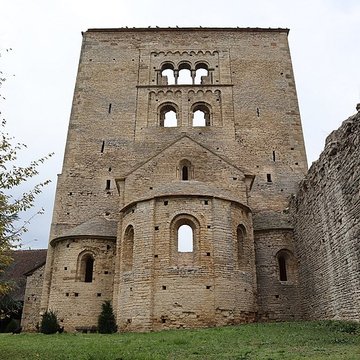 Eglise Saint-Hippolyte ruines