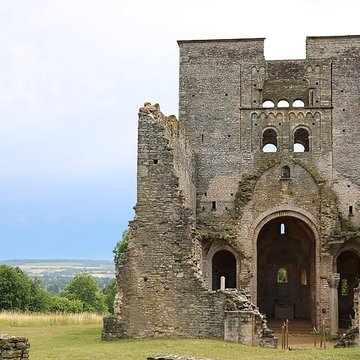 Eglise Saint-Hippolyte ruines