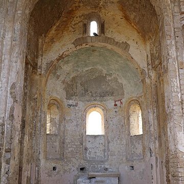 Eglise Saint-Hippolyte ruines
