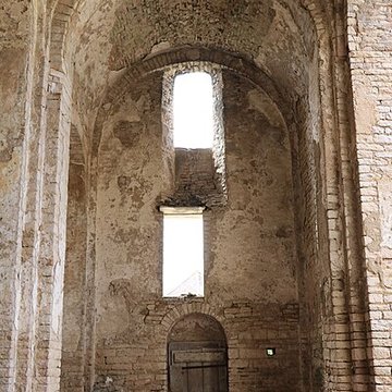 Eglise Saint-Hippolyte ruines