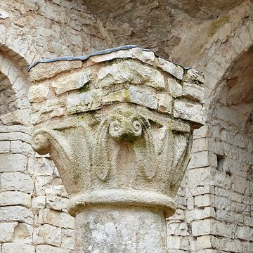 Eglise Saint-Hippolyte ruines