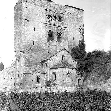 Eglise Saint-Hippolyte ruines