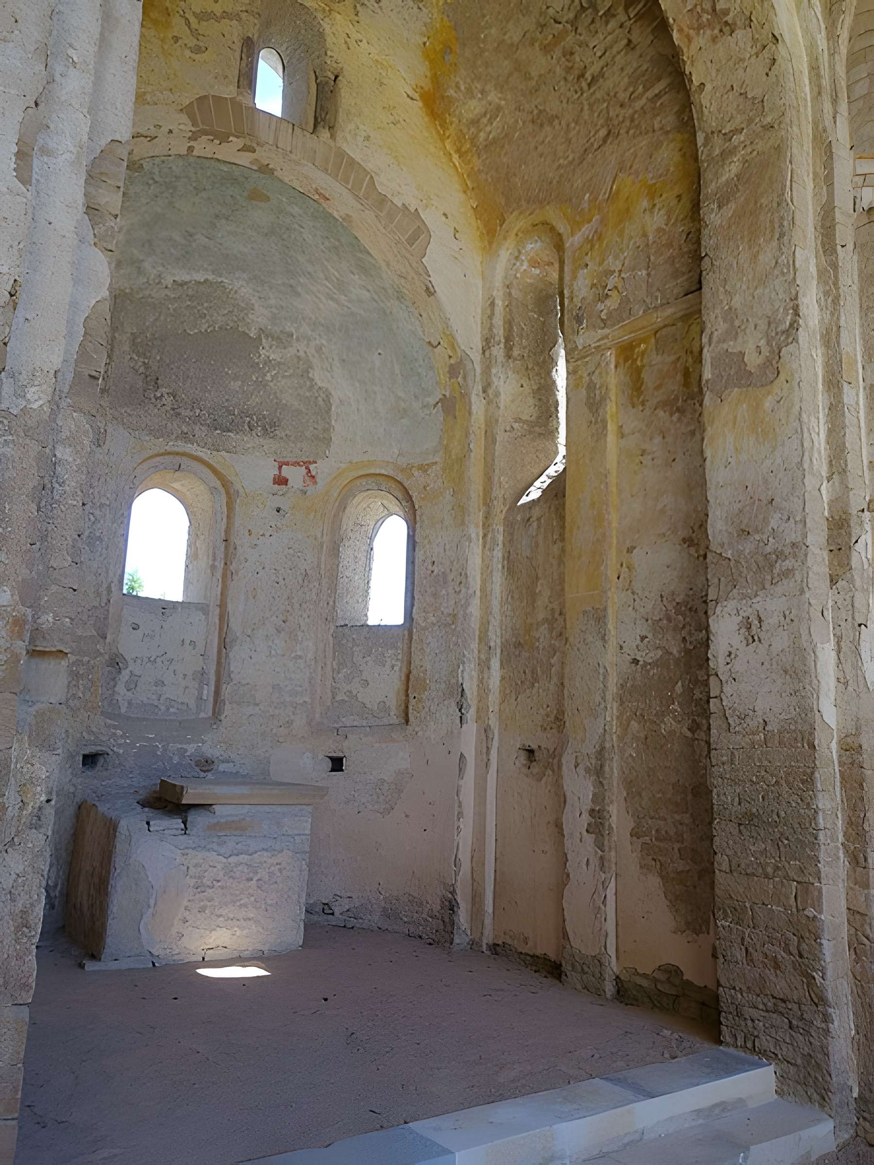 Eglise Saint-Hippolyte (ruines)