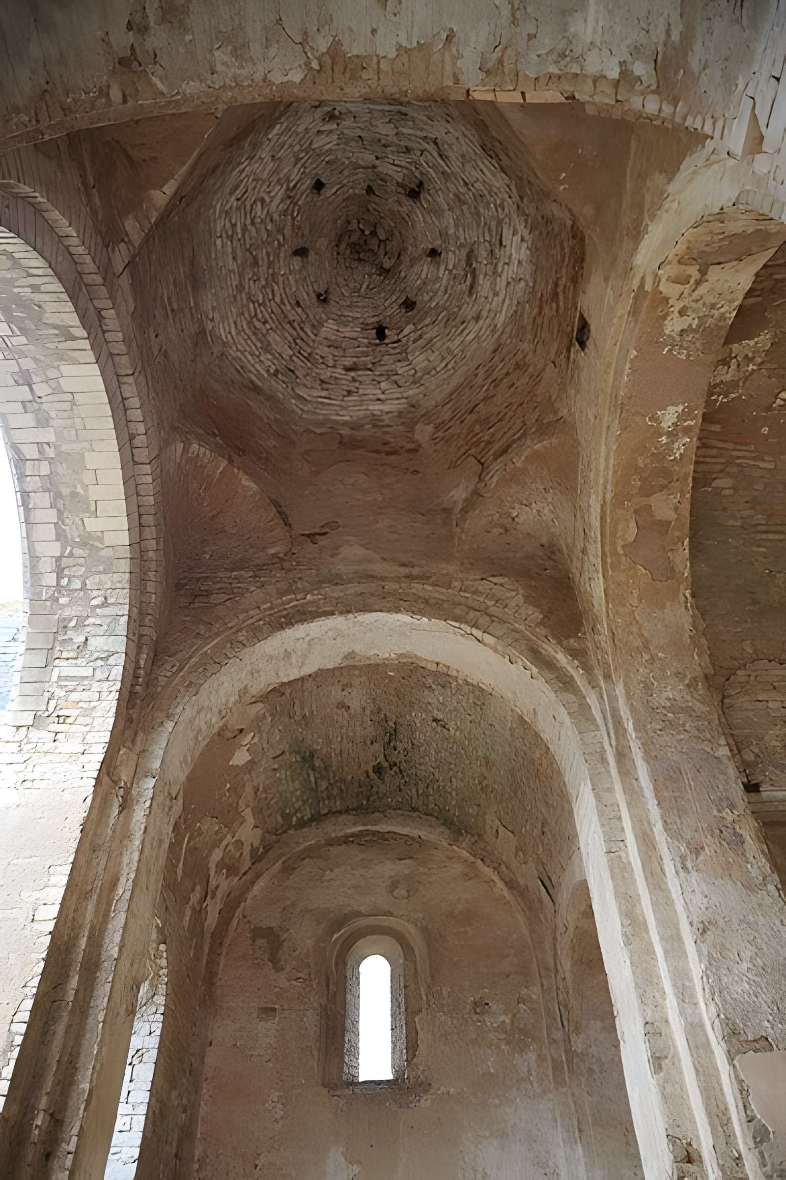 Eglise Saint-Hippolyte (ruines)