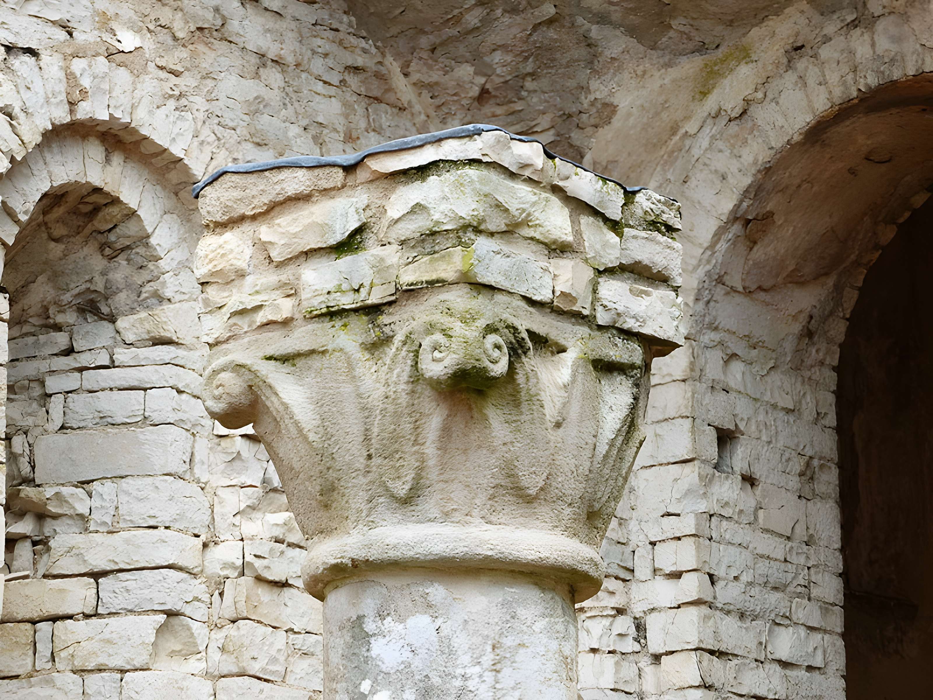 Eglise Saint-Hippolyte (ruines)