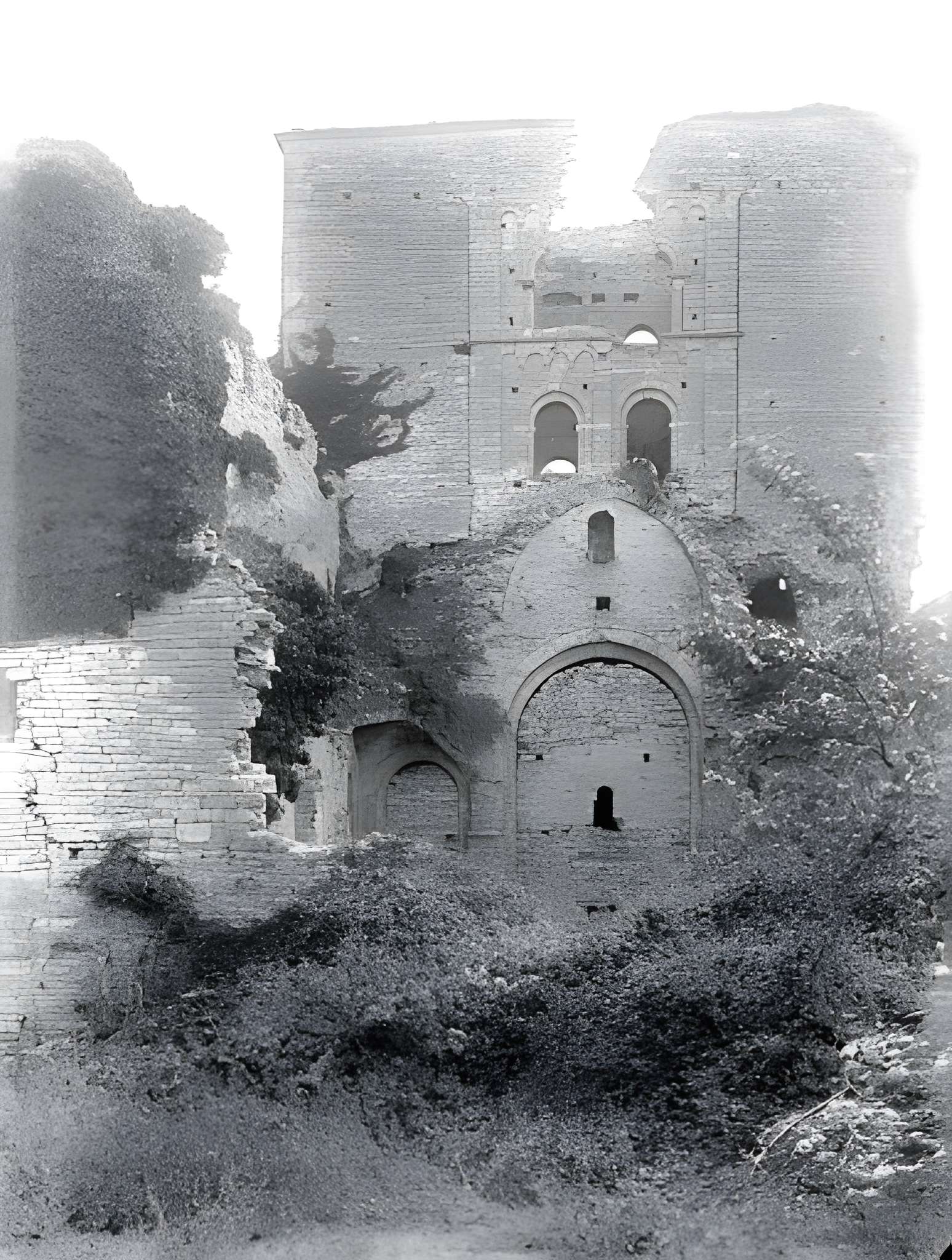 Eglise Saint-Hippolyte (ruines)