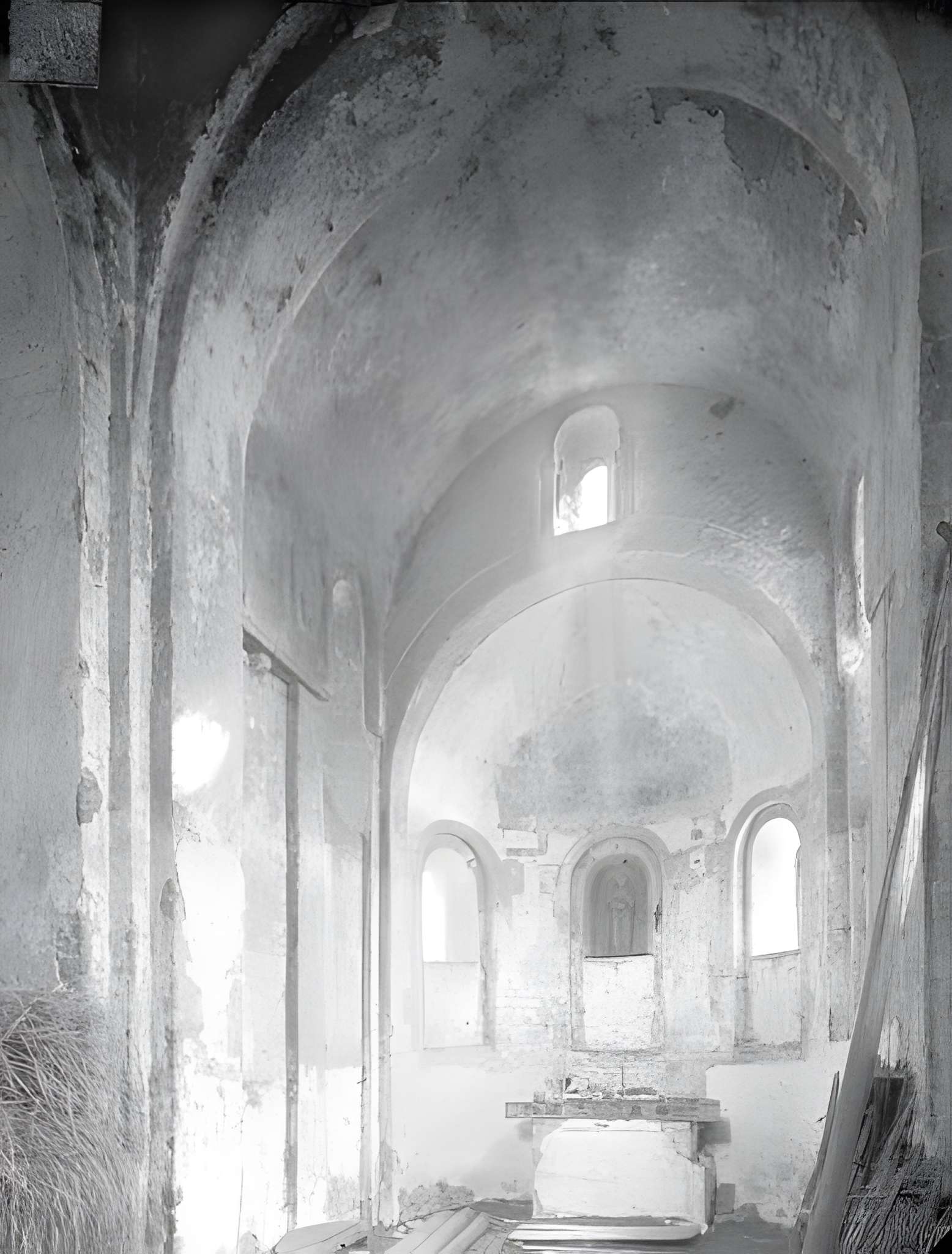 Eglise Saint-Hippolyte (ruines)