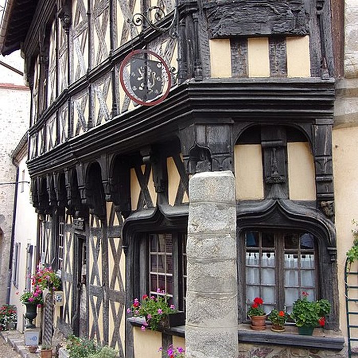 Photo de Maison dite Maison Sévigné