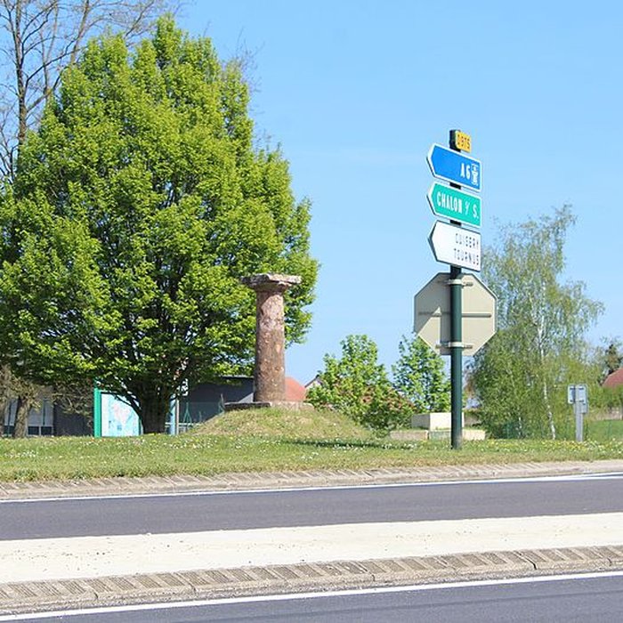 Photo de Borne-colonne