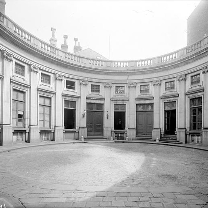 Photo de Hôtel de Chazerat à Clermont-Ferrand