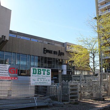 Espace des Arts et Maison des Sports, anciennement  Maison de la Culture et des Sports